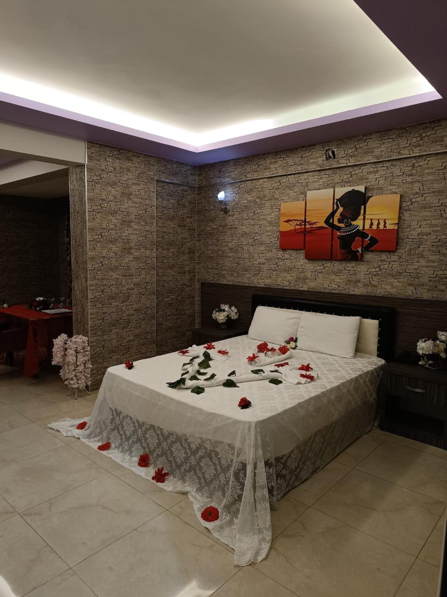 Truva Life Hotel Samandag Bagian luar foto